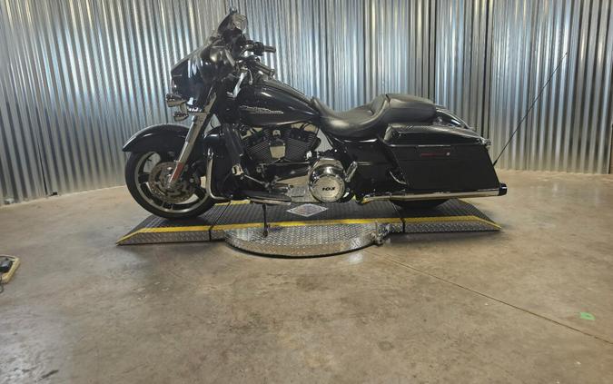 2013 Harley-Davidson Street Glide BLACK PEARL