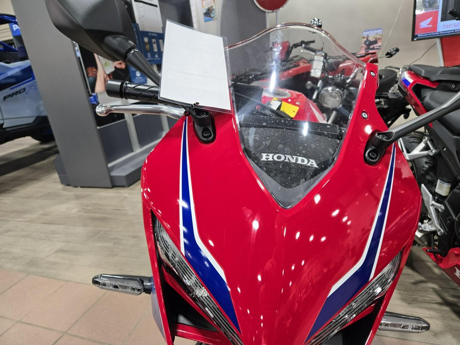 2026 HONDA CBR650R E-CLUTCH