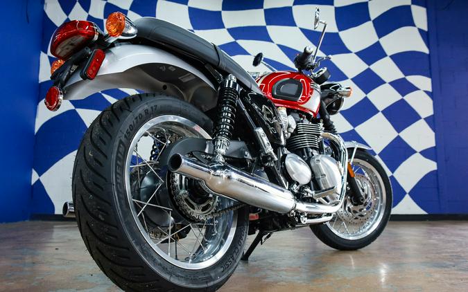 2025 Bonneville T120 Elvis Edition - Triumph