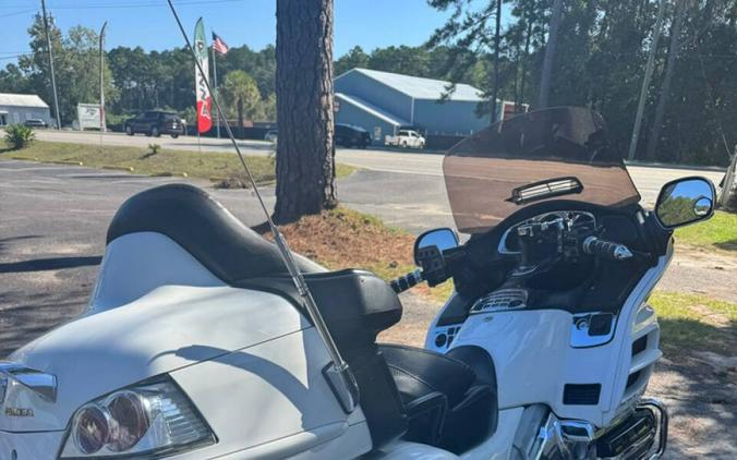 2004 Honda Gold Wing TOURING