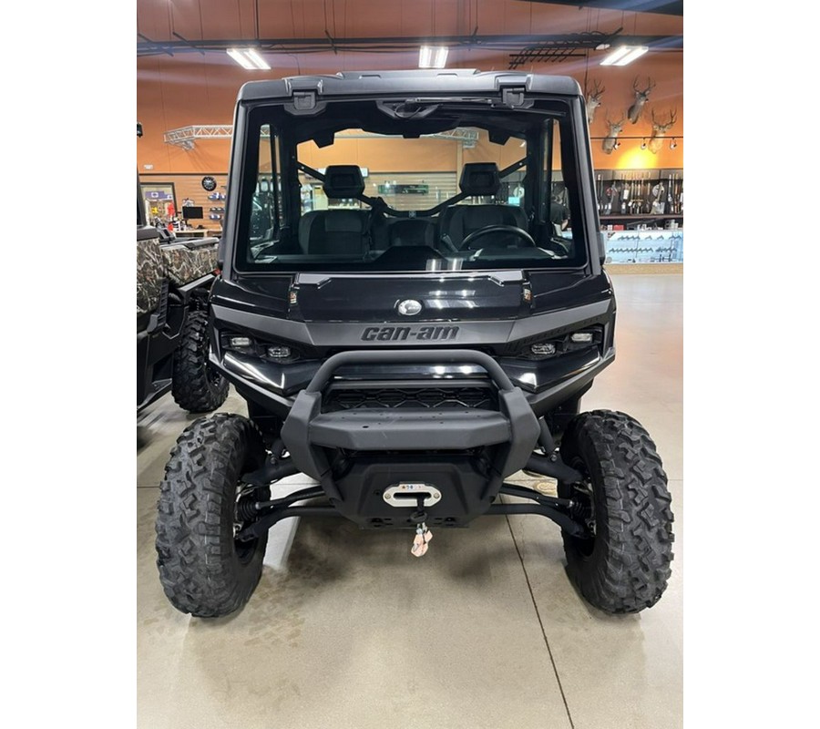2026 Can-Am Defender XT CAB HD11
