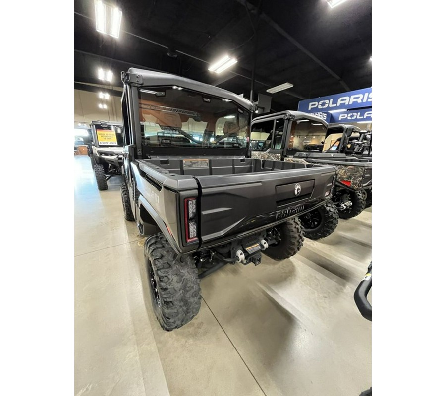 2026 Can-Am Defender XT CAB HD11