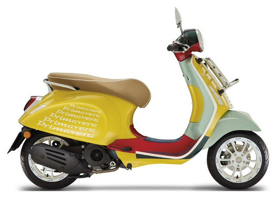 2021 Vespa Primavera 50 Sean Wotherspoon