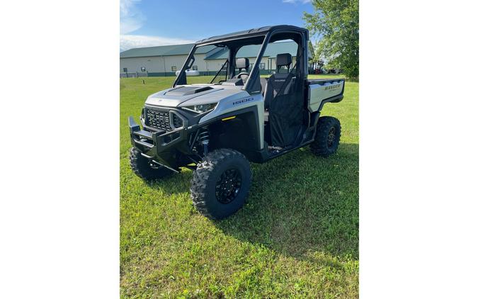 2024 Polaris Industries Ranger XD 1500 Premium / R24XAE1RBH