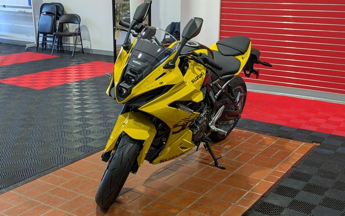 2025 Suzuki GSX-8R