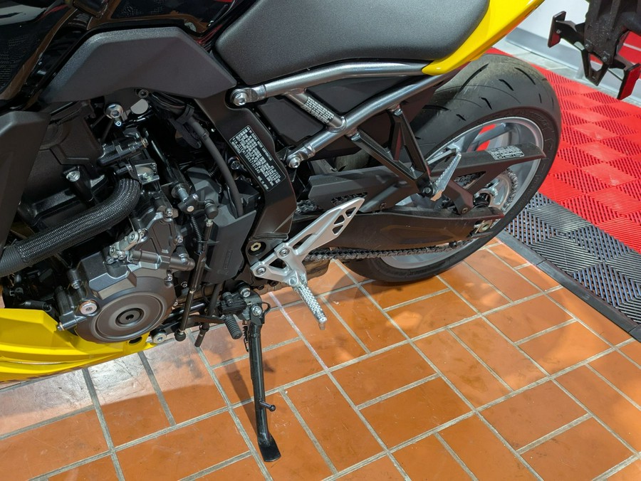 2025 Suzuki GSX-8R