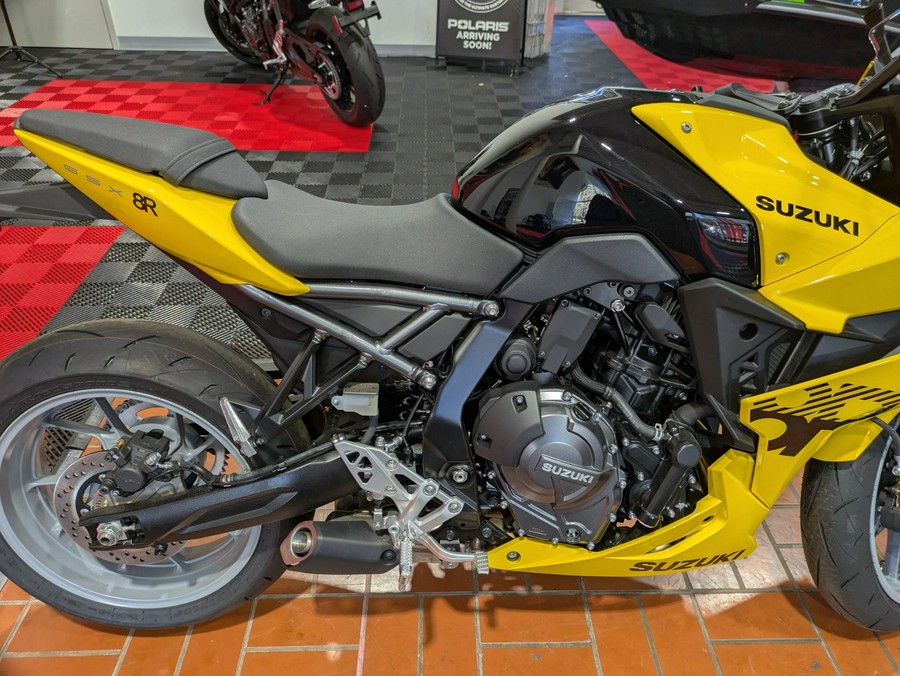 2025 Suzuki GSX-8R