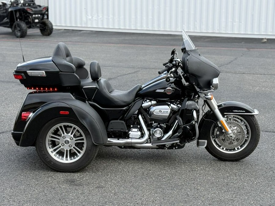 2022 Harley-Davidson® FLHTCUTG - Tri Glide® Ultra