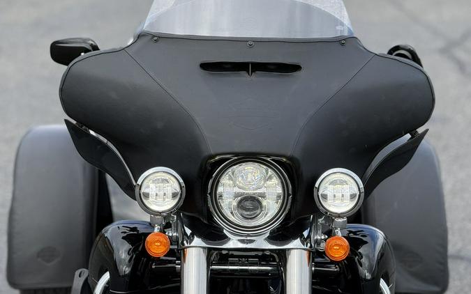2022 Harley-Davidson® FLHTCUTG - Tri Glide® Ultra