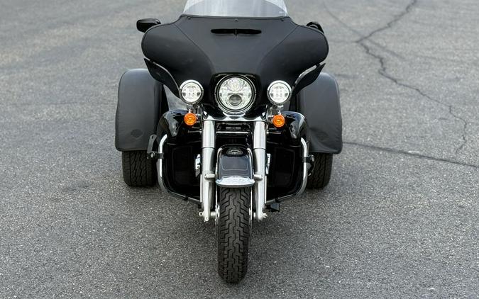 2022 Harley-Davidson® FLHTCUTG - Tri Glide® Ultra