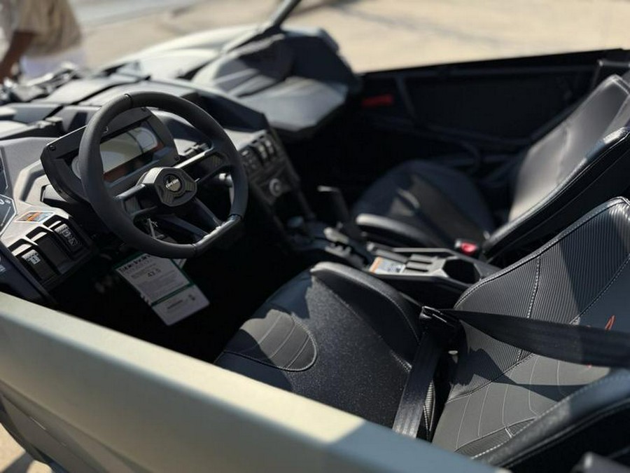 2026 Can-Am® Maverick X3 MAX X mr TURBO RR 72