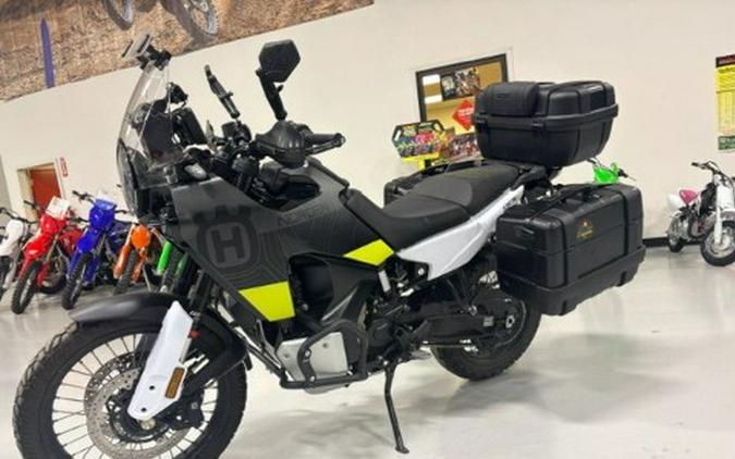 2023 Husqvarna Norden 901