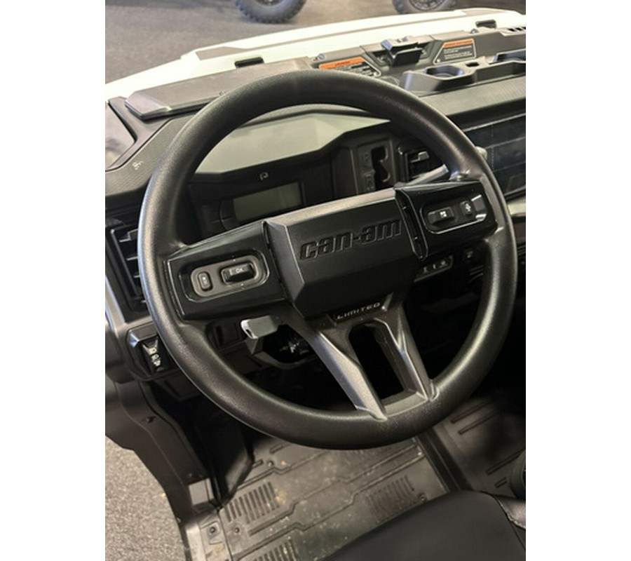 2026 Can-Am Defender MAX Limited HD11