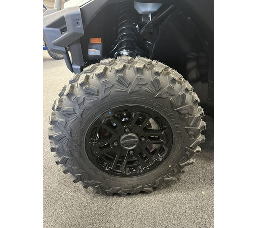 2026 Can-Am Defender MAX Limited HD11