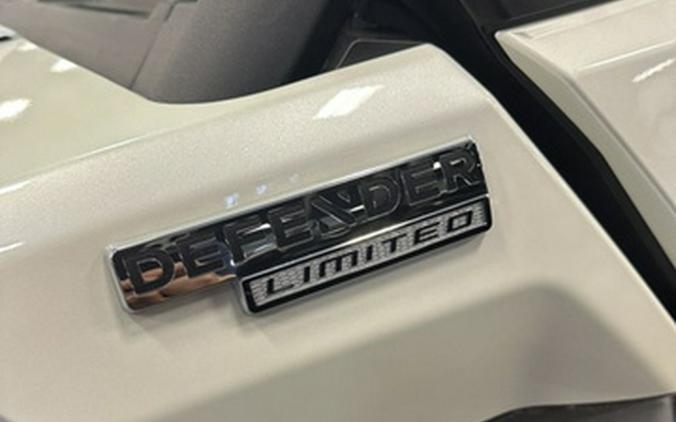 2026 Can-Am Defender MAX Limited HD11