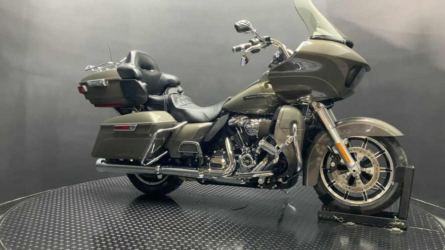 2018 Harley-Davidson® FLTRU - Road Glide® Ultra