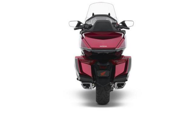 2018 Honda Gold Wing® Tour Airbag DCT
