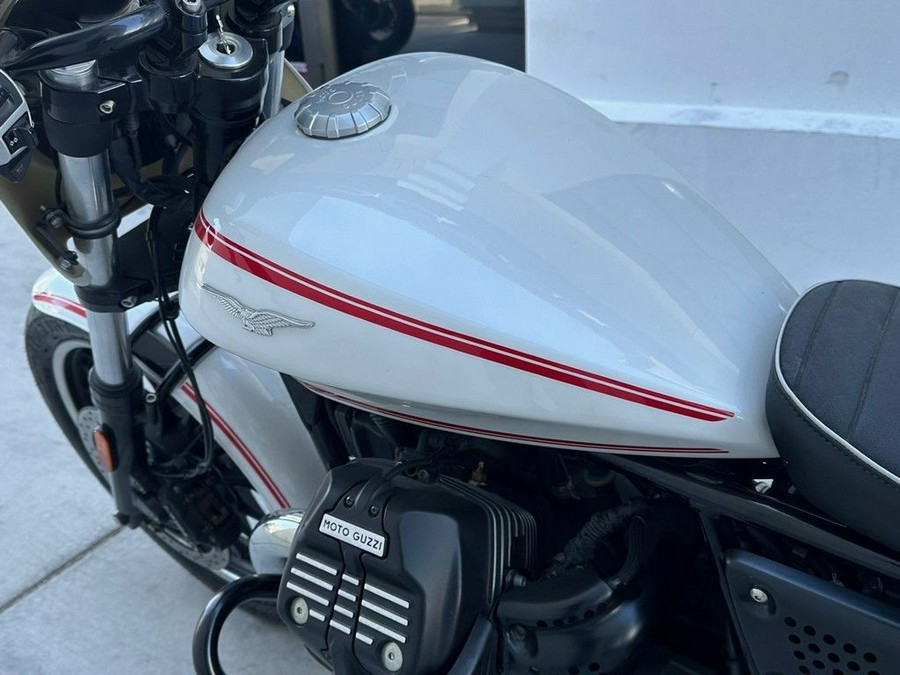 2017 Moto Guzzi V9 Roamer