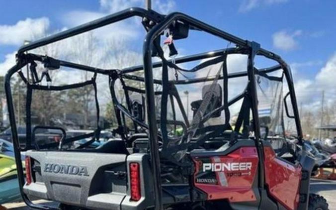 2025 Honda Pioneer 1000-5 Deluxe