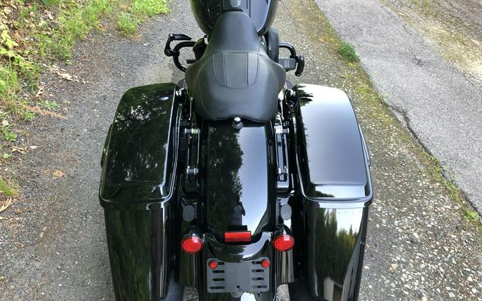 2024 Harley-Davidson® Road King® Special Vivid Black