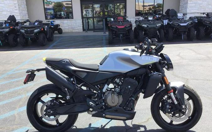 2025 HUSQVARNA VITPILEN 801