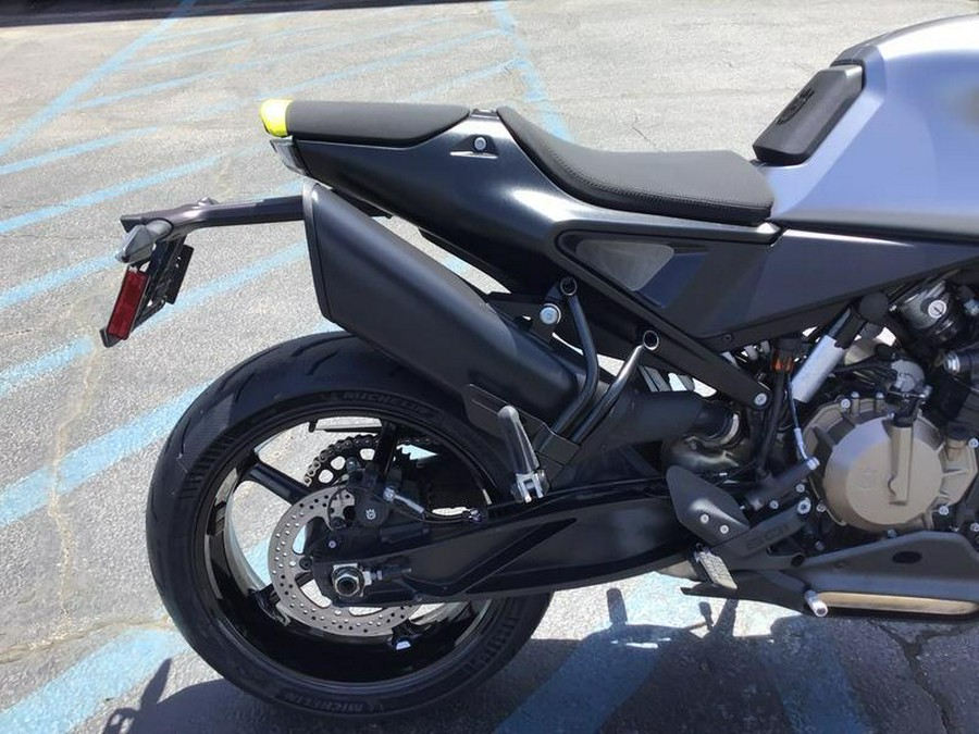 2025 HUSQVARNA VITPILEN 801