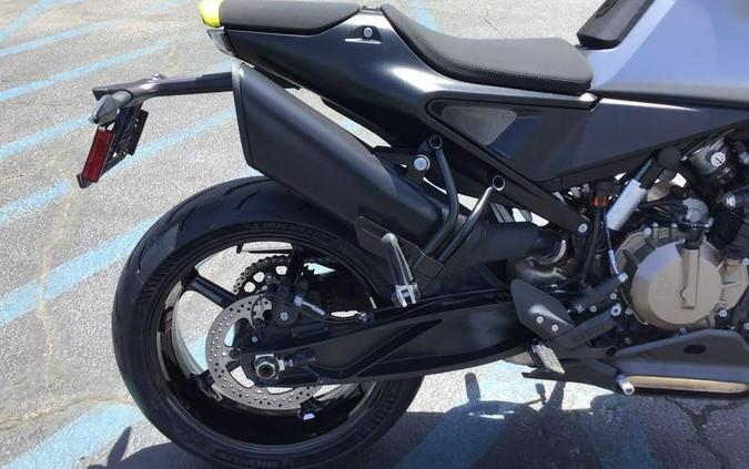 2025 HUSQVARNA VITPILEN 801