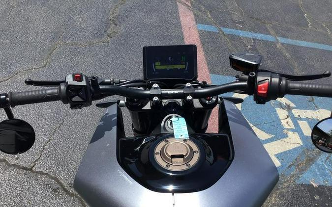 2025 HUSQVARNA VITPILEN 801