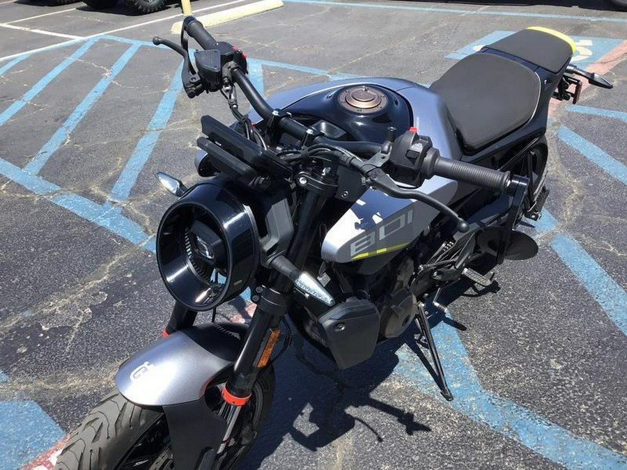2025 HUSQVARNA VITPILEN 801