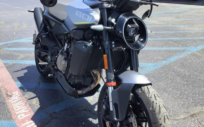 2025 HUSQVARNA VITPILEN 801