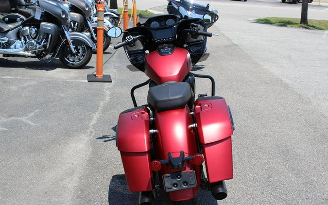 2024 Indian Motorcycle® Challenger® Dark Horse® w/PowerBand Audio Pkg Sunset Red Smoke