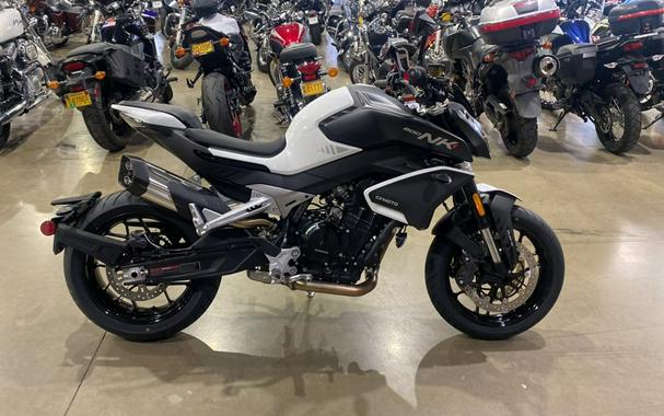 2024 CFMOTO NK 800