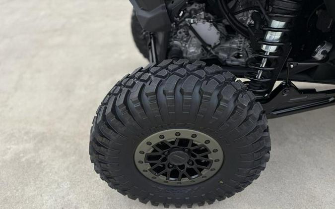 2026 Can-Am® Maverick X3 MAX X rc TURBO RR 72