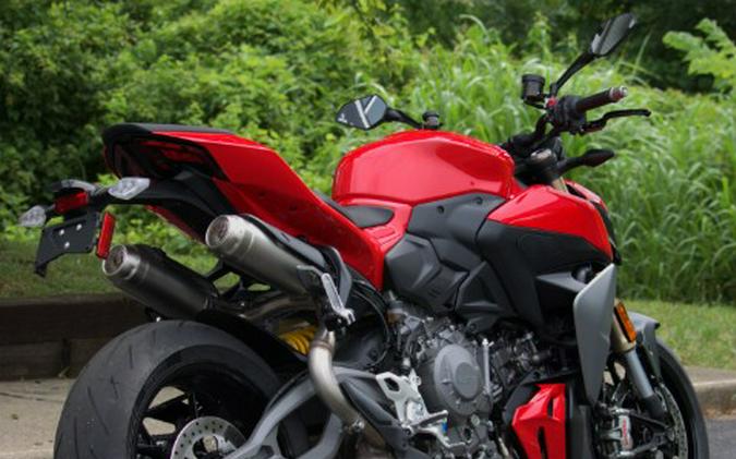 2026 Ducati Streetfighter V2