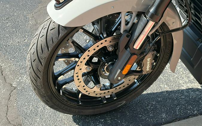 2026 Indian Motorcycle Challenger® Dark Horse® 112