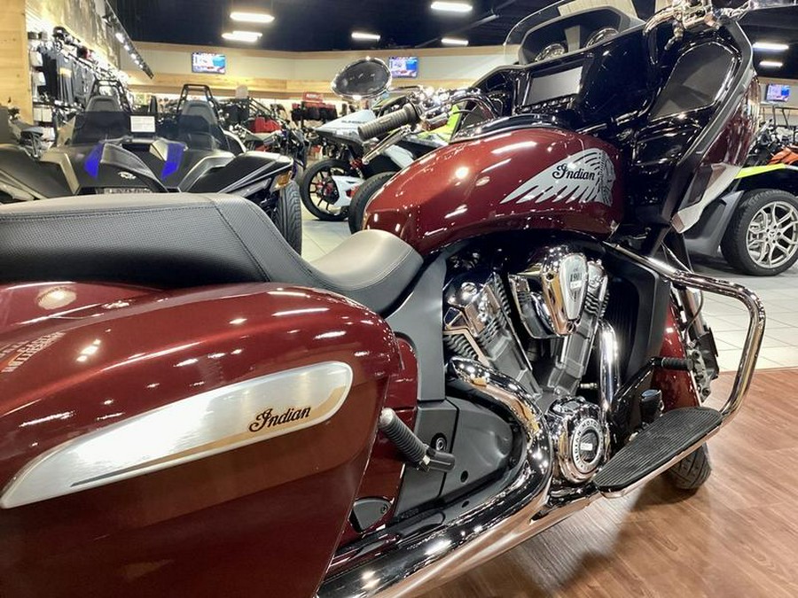 2023 Indian Motorcycle® Challenger® Limited Maroon Metallic