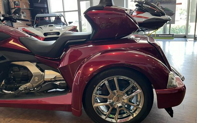 2018 Honda® Gold Wing Tour Automatic DCT Candy Ardent Red