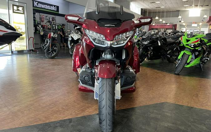 2018 Honda® Gold Wing Tour Automatic DCT Candy Ardent Red