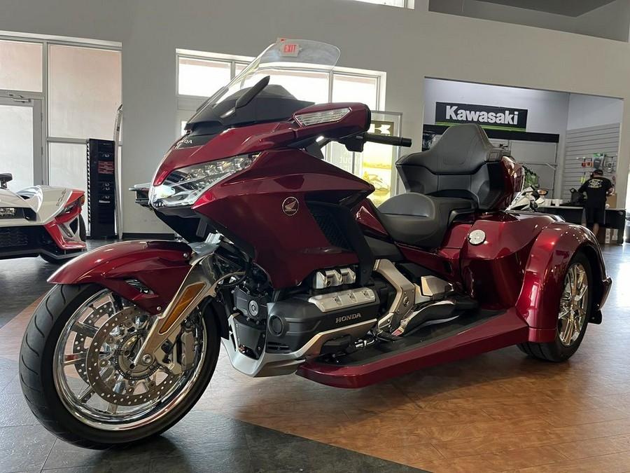 2018 Honda® Gold Wing Tour Automatic DCT Candy Ardent Red