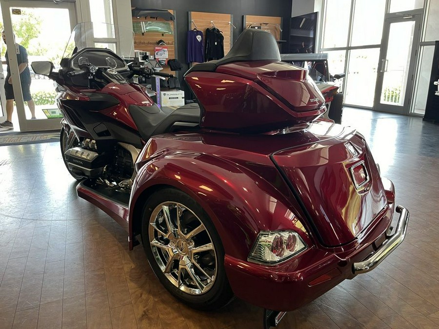 2018 Honda® Gold Wing Tour Automatic DCT Candy Ardent Red