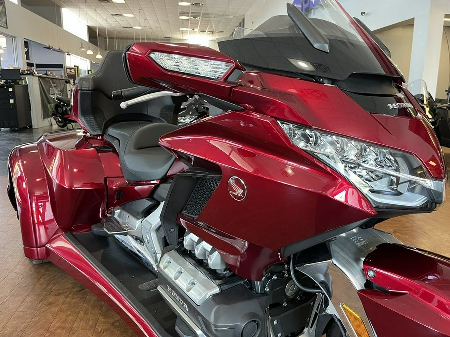 2018 Honda® Gold Wing Tour Automatic DCT Candy Ardent Red