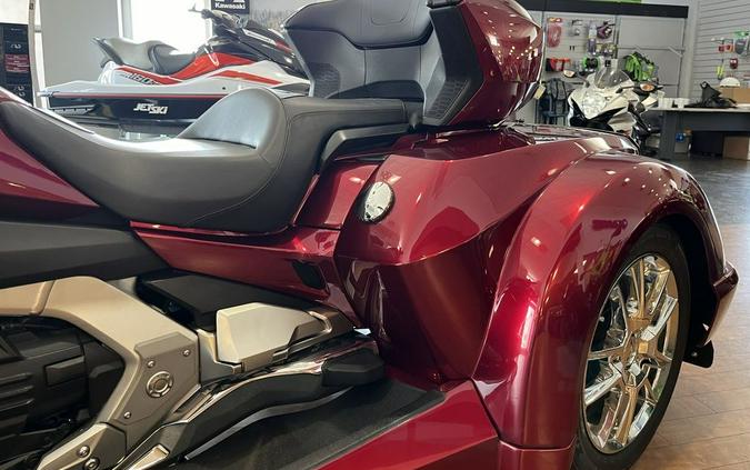 2018 Honda® Gold Wing Tour Automatic DCT Candy Ardent Red