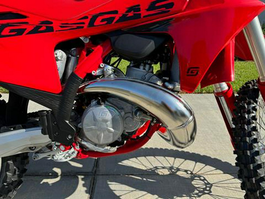 2025 GASGAS MC 300