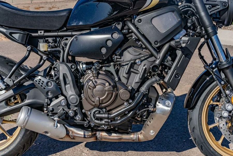 2025 Yamaha XSR700