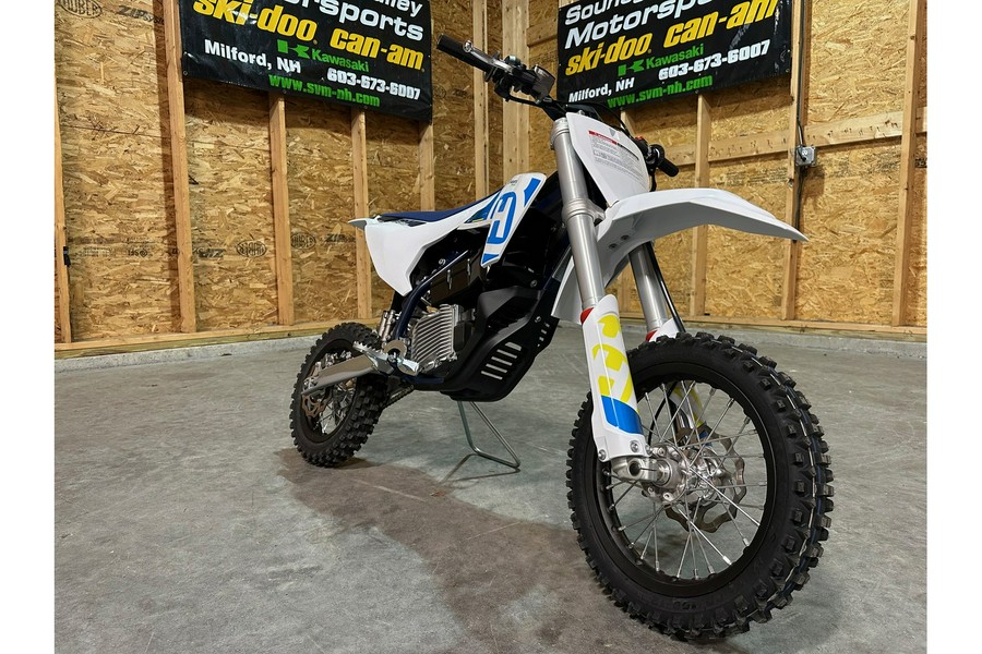 2024 Husqvarna EE5