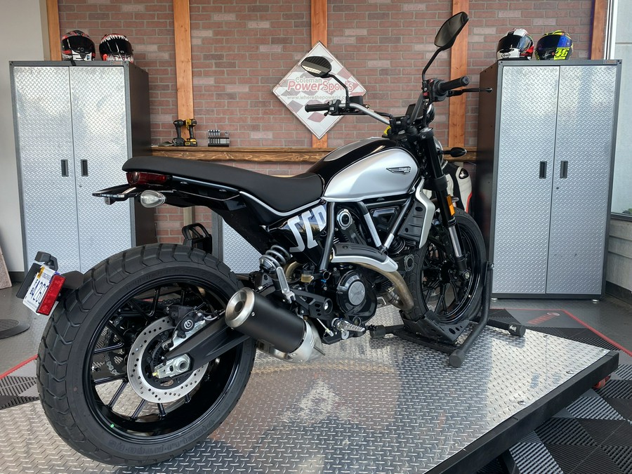 2024 Ducati Scrambler Icon