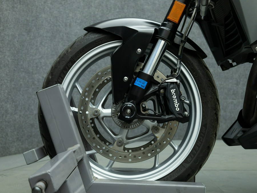 2020 BMW F900R W/ABS