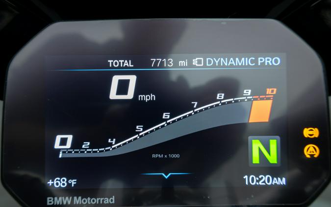 2020 BMW F900R W/ABS