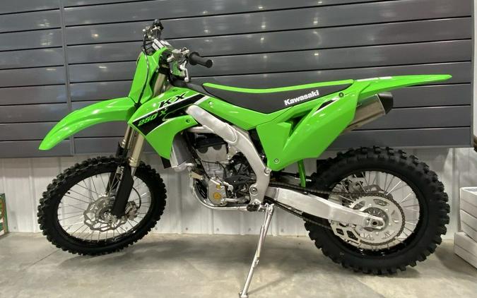 2023 Kawasaki KX250X First Look [11 Fast Facts: Motor Updates]