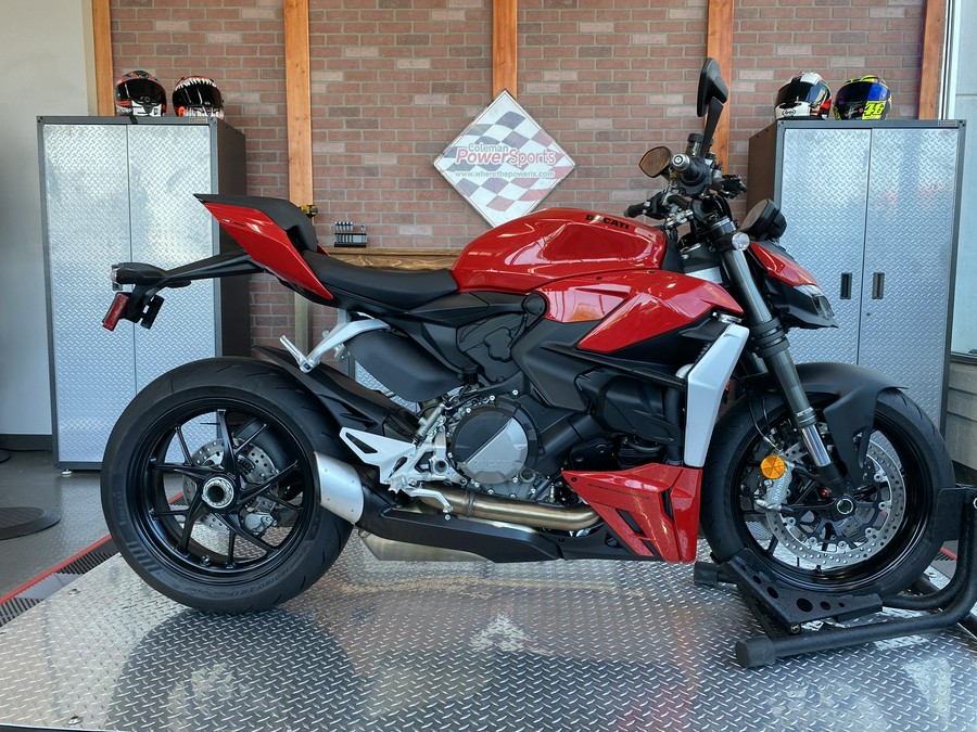 2024 Ducati Streetfighter V2